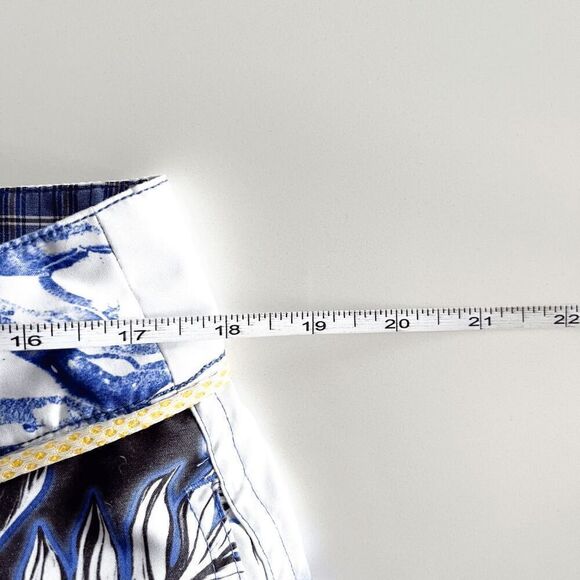 Robert Graham Mens Board Shorts Classic Fit Patterned Trunks Blue White Sz 34 - Picture 6 of 9